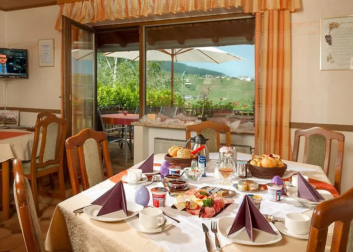 Und Weingut Moselblick 3* Brauneberg